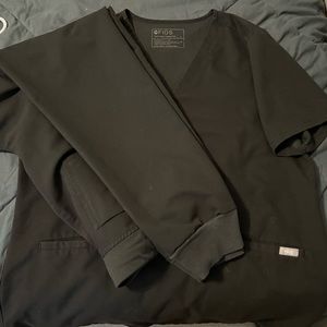 Figs large tall black set